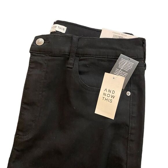 And Now This NWT High Rise black jeans size 32 footed through hip & thigh flares - Picture 4 of 14